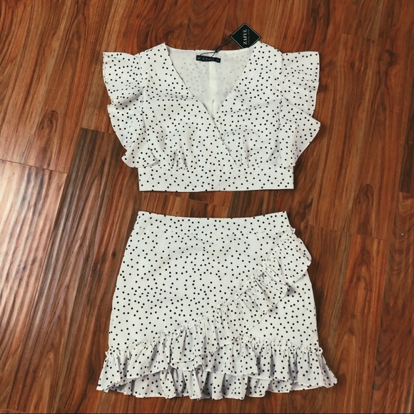 Zaful Dresses & Skirts - NWT Mini Skirt Set